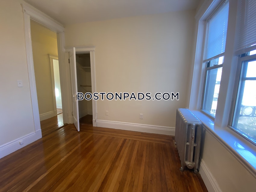 BOSTON - FENWAY/KENMORE - 1 Bed, 1 Bath - Image 7