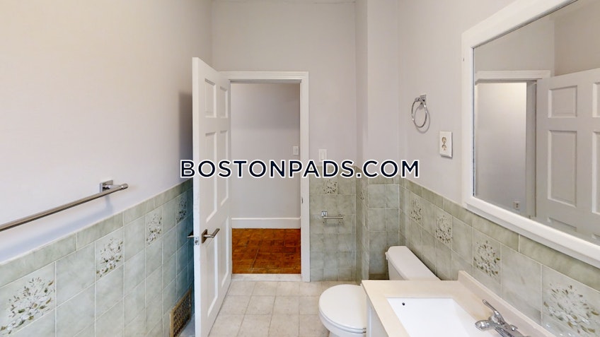 Somerville - $4,100+ /month