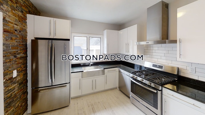somerville-apartment-for-rent-3-bedrooms-1-bath-east-somerville-4100-8033292 
