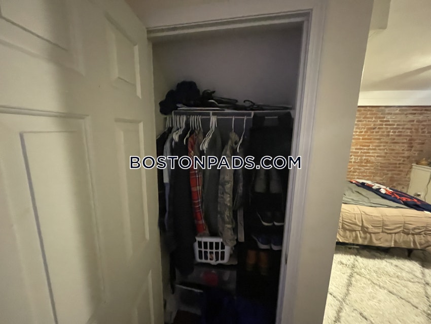 BROOKLINE- BOSTON UNIVERSITY - 6 Beds, 3 Baths - Image 35