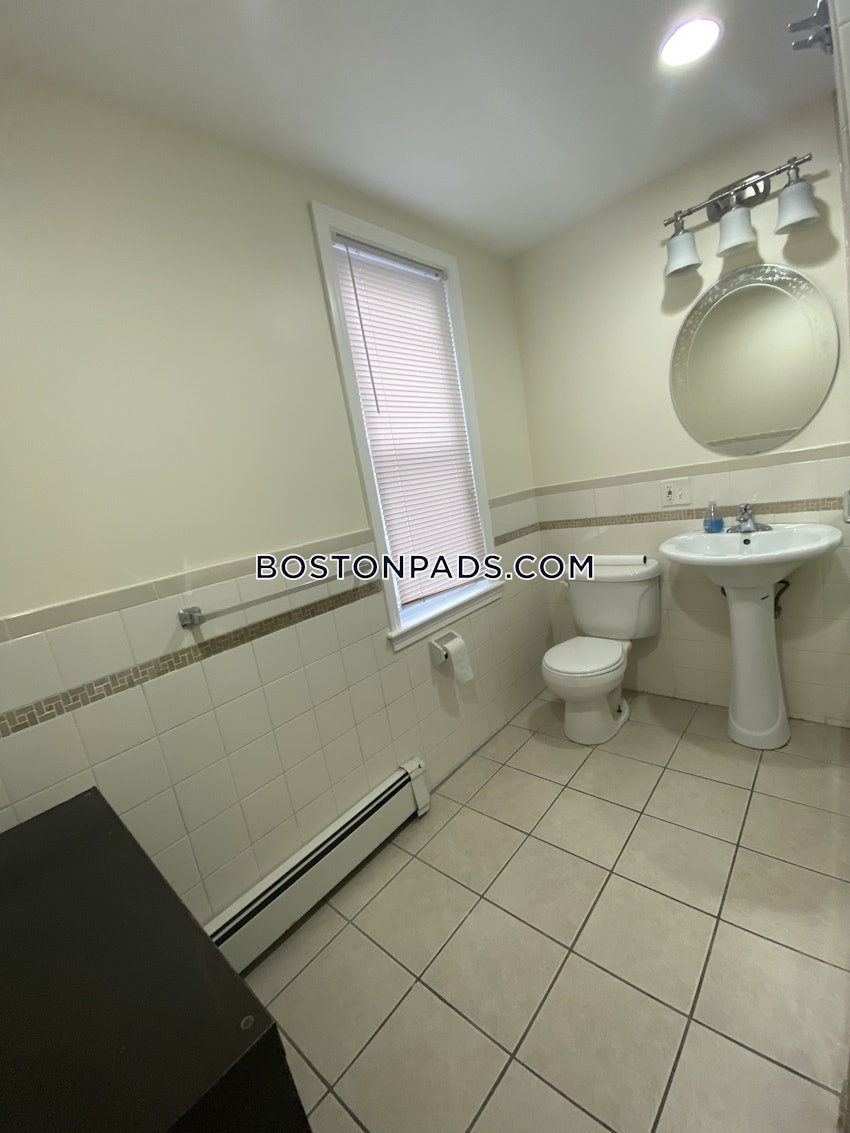 BOSTON - ALLSTON - 4 Beds, 2 Baths - Image 16