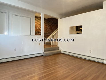 Boston - 2 Beds, 2 Baths