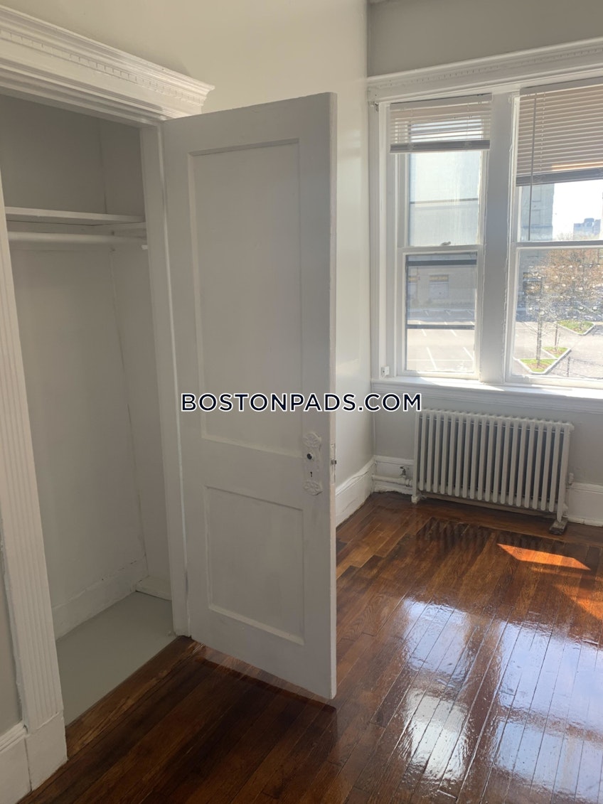 Boston - $3,200+ /month