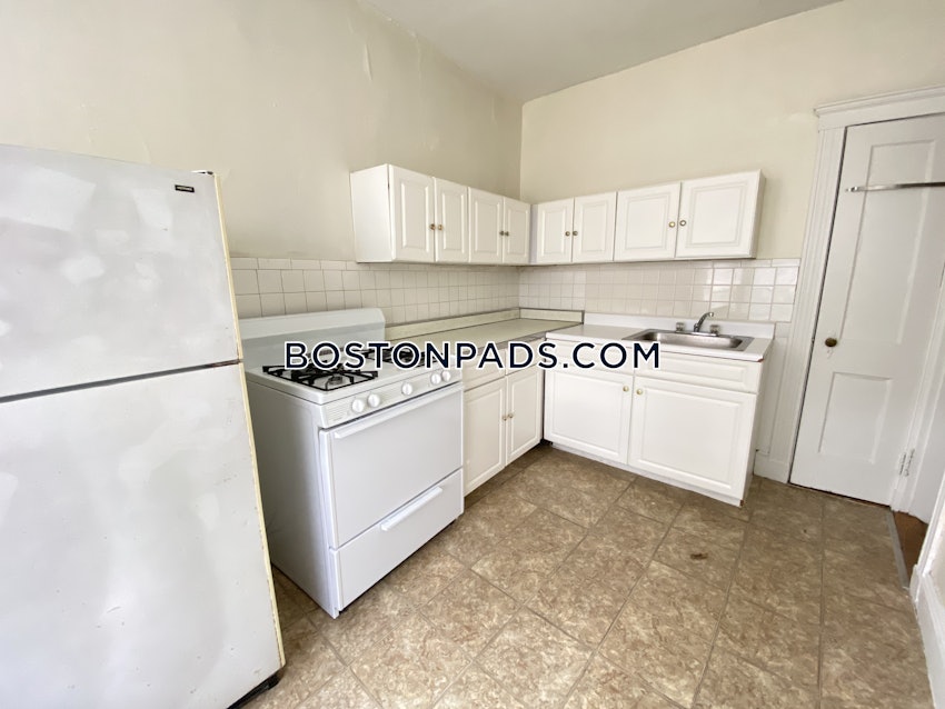 BOSTON - BRIGHTON - CLEVELAND CIRCLE - 1 Bed, 1 Bath - Image 1