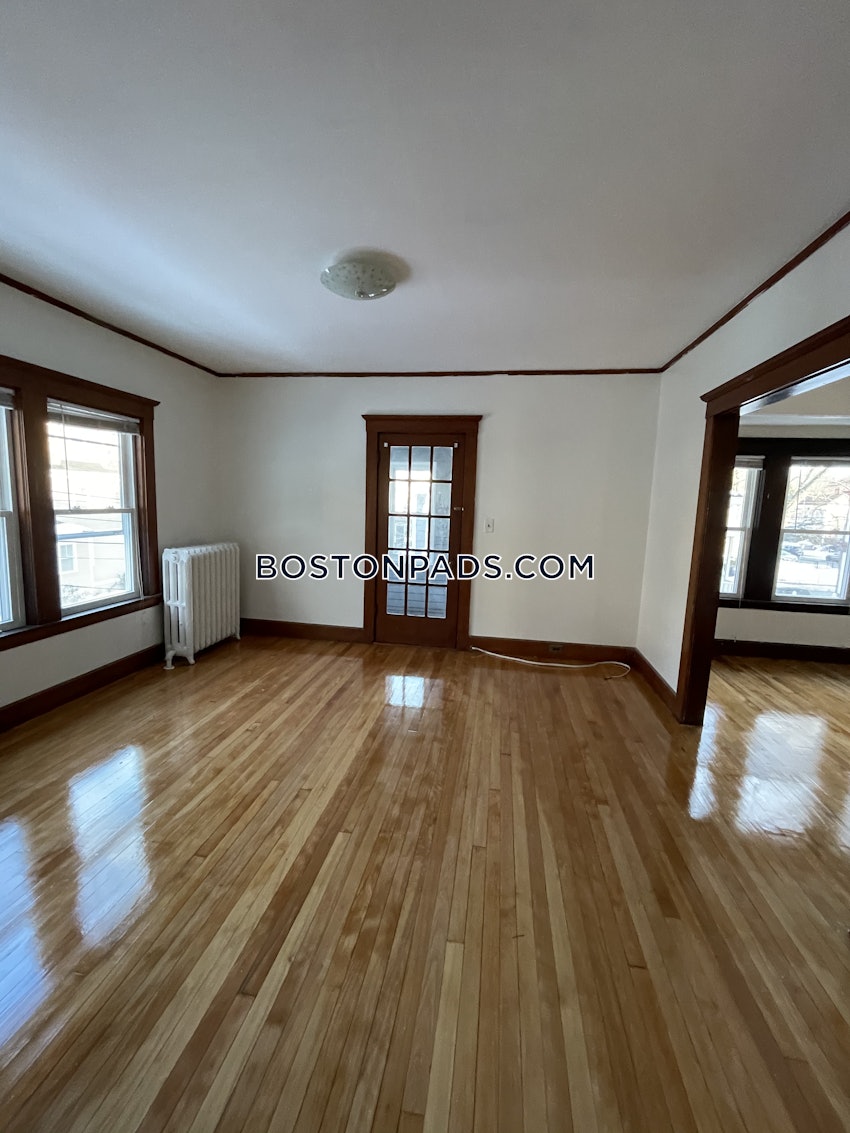 BOSTON - BRIGHTON - OAK SQUARE - 3 Beds, 1 Bath - Image 47