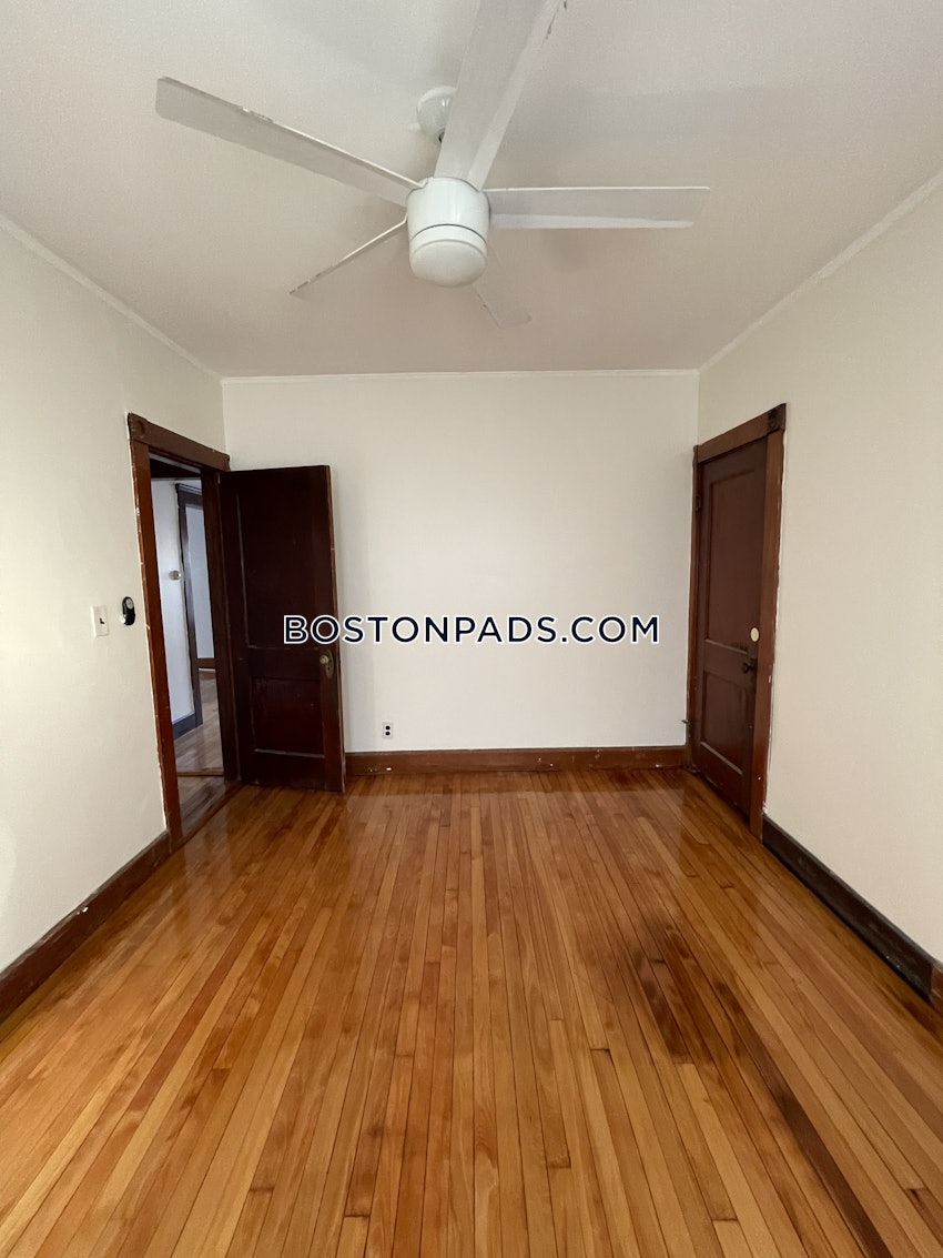 BOSTON - BRIGHTON - OAK SQUARE - 3 Beds, 1 Bath - Image 41