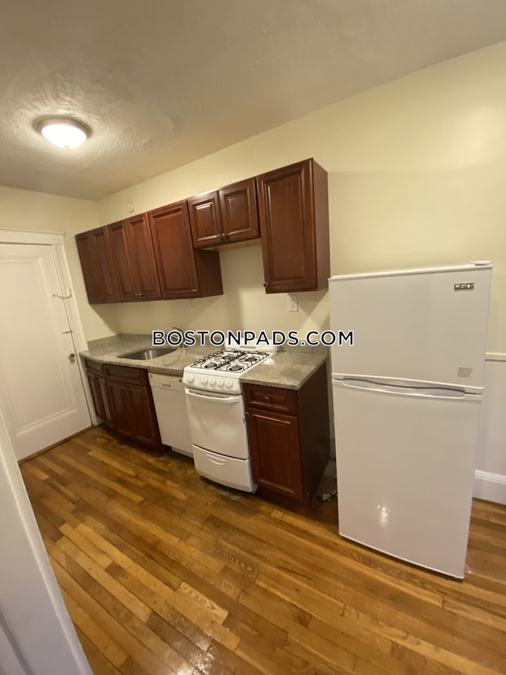medford-apartment-for-rent-studio-1-bath-medford-square-1850-8031531 