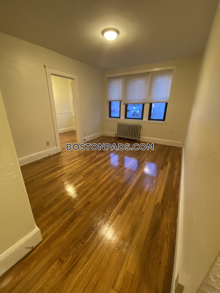 Fellsway West, Medford