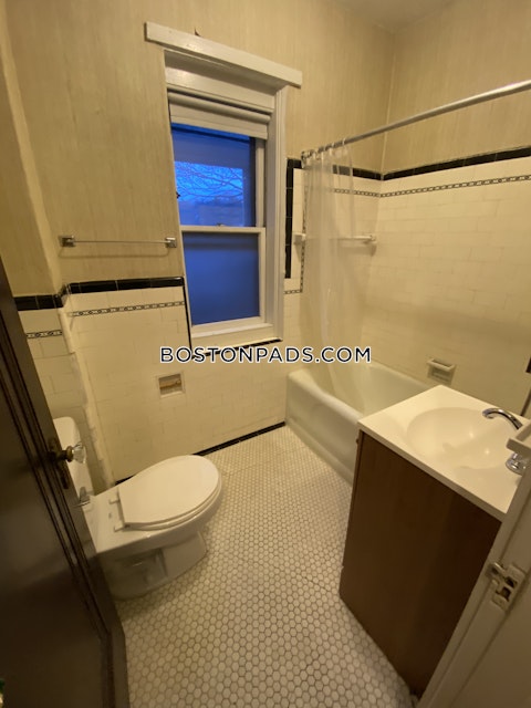 Fellsway West Medford photo 24