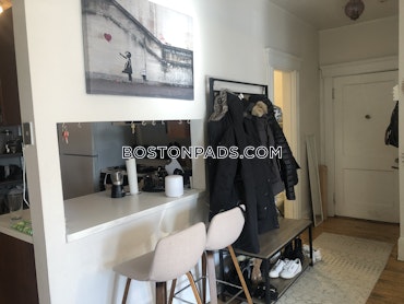 Boston - 2 Beds, 1 Baths