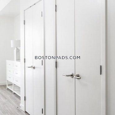 Boston - 2 Beds, 2 Baths