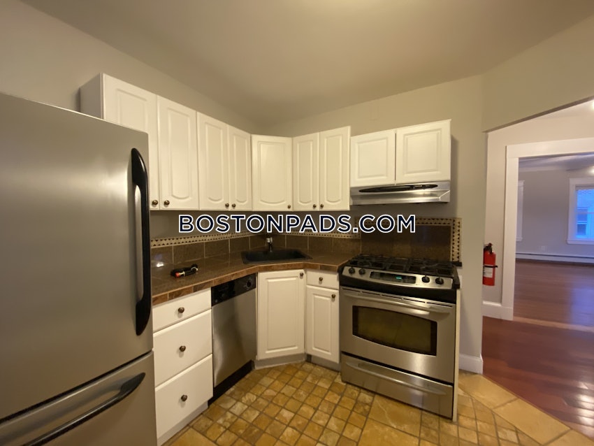 CAMBRIDGE - CENTRAL SQUARE/CAMBRIDGEPORT - 2 Beds, 1 Bath - Image 3