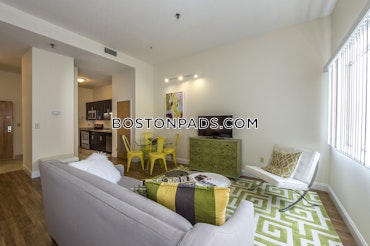 Boston - 2 Beds, 2 Baths