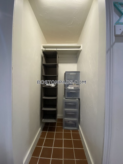 Linden St. Boston photo 14