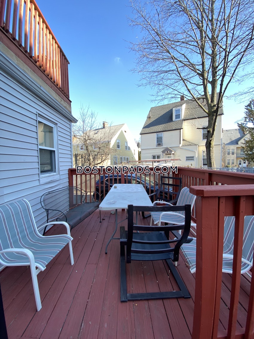 BOSTON - ALLSTON - 5 Beds, 3 Baths - Image 12