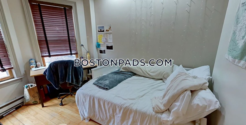 BOSTON - NORTHEASTERN/SYMPHONY - 4 Beds, 1 Bath - Image 2