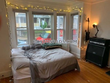 Boston - 4 Beds, 1 Baths