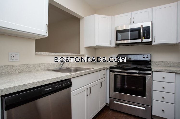 Massachusetts Ave, Arlington