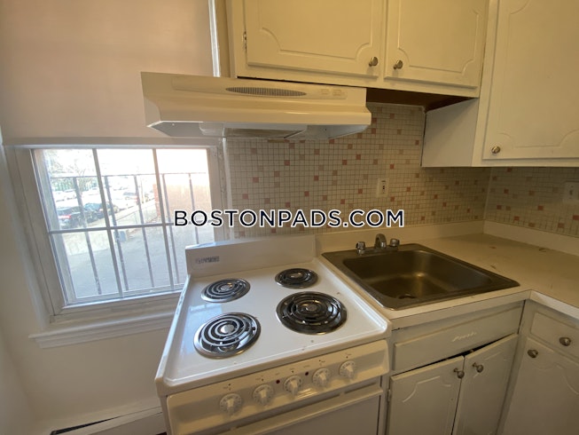 Boston - $1,900+ /mo