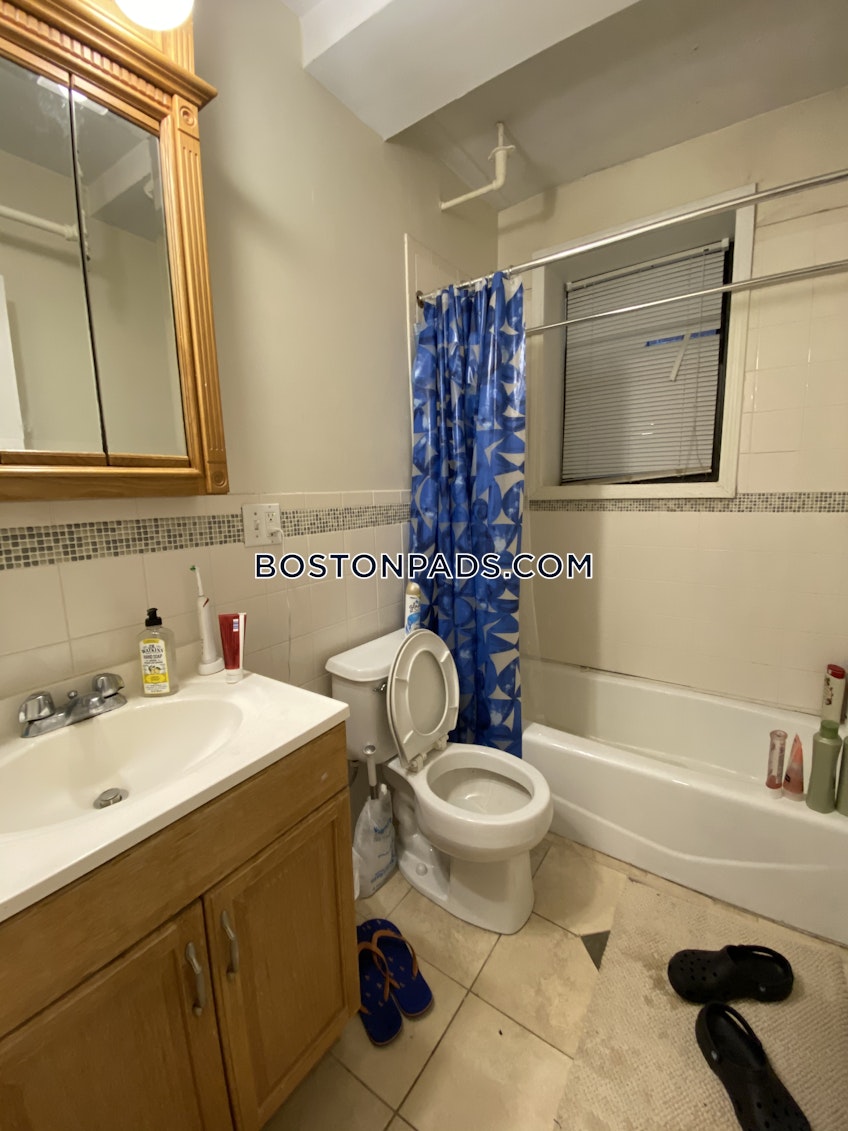 Boston - $5,600+ /month