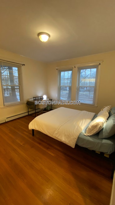 Boston - 2 Beds, 1 Baths