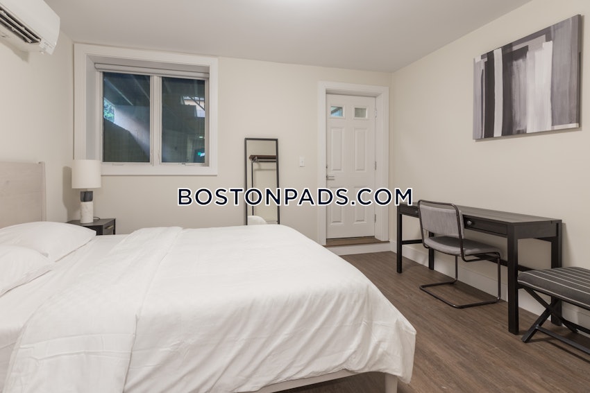 BOSTON - ROXBURY - 4 Beds, 2 Baths - Image 15