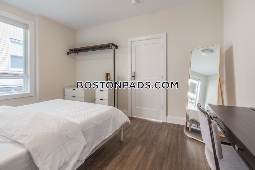 BOSTON - ROXBURY - 4 Beds, 2 Baths - Image 11