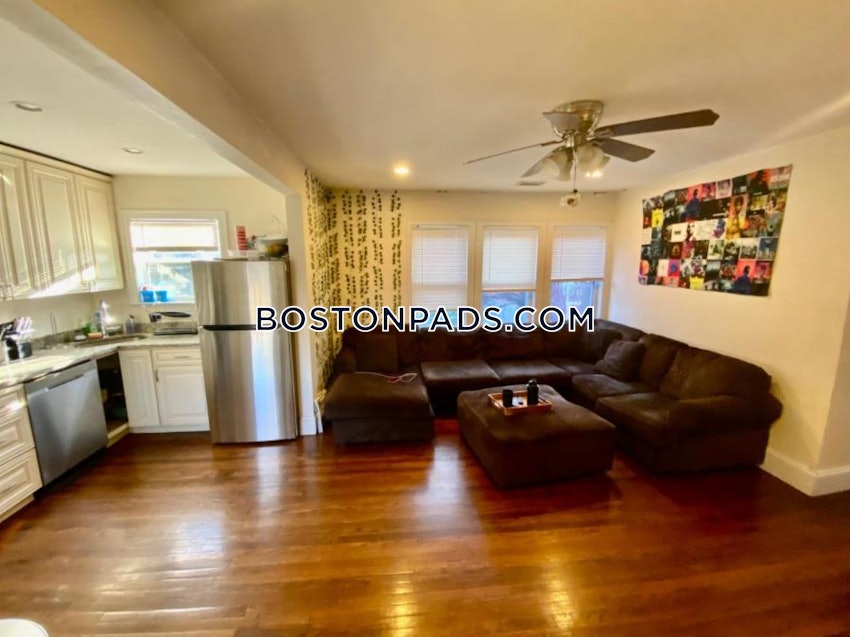 BOSTON - MISSION HILL - 6 Beds, 3 Baths - Image 11