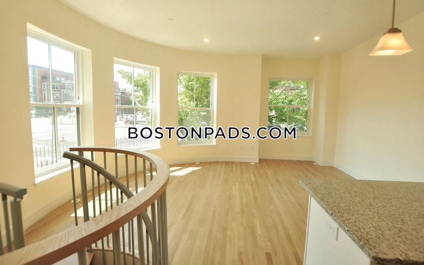 BOSTON - FENWAY/KENMORE - 3 Beds, 2 Baths - Image 4