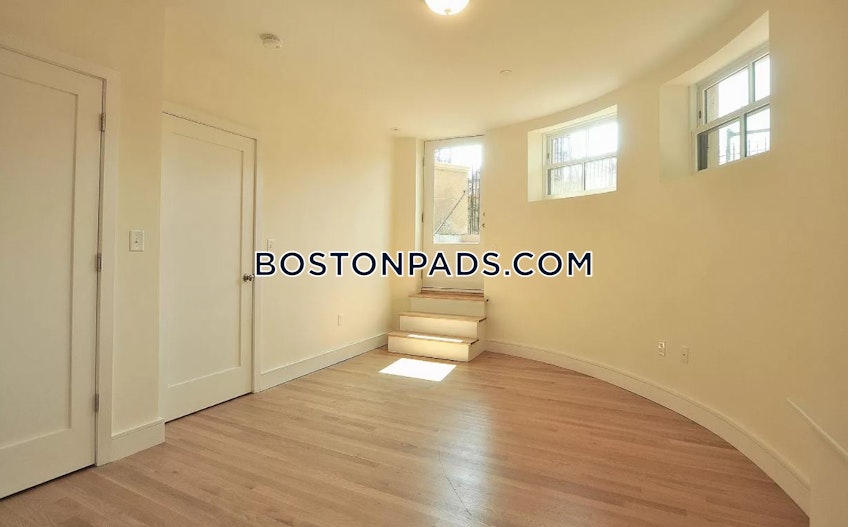 Boston - $6,500+ /month