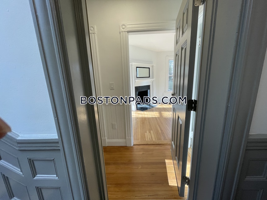 BROOKLINE- BROOKLINE VILLAGE - 3 Beds, 2 Baths - Image 24