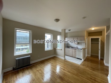 Boston - 0 Beds, 1 Baths