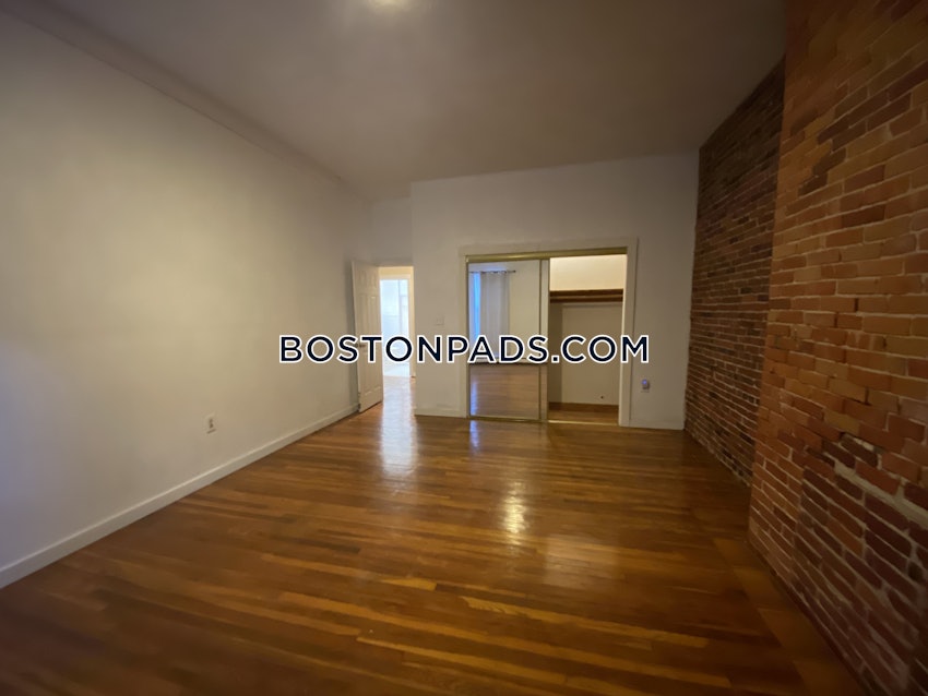 BOSTON - SOUTH END - 2 Beds, 2 Baths - Image 24