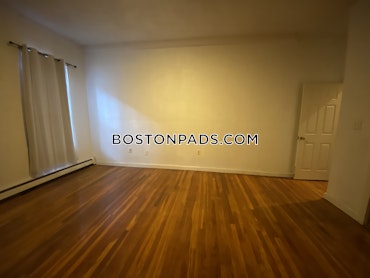 Boston - 2 Beds, 2 Baths