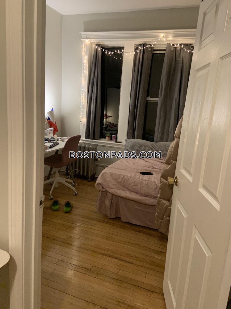 Hemenway St., Boston