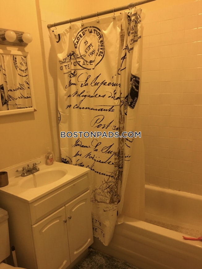 Boston - $4,400+ /mo