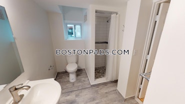 Boston - 4 Beds, 2 Baths