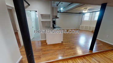 Boston - 4 Beds, 2 Baths