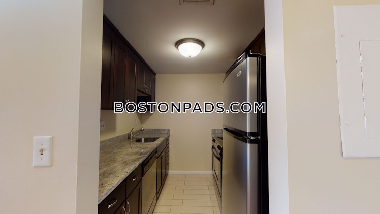 Harcourt St., Boston