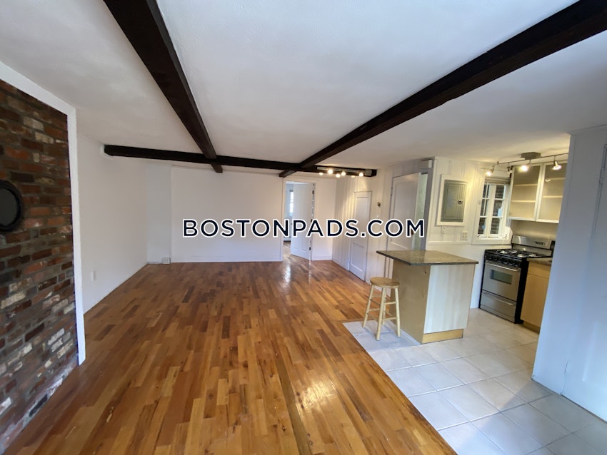 BOSTON - BAY VILLAGE - 1 Bed, 1 Bath - Image 9