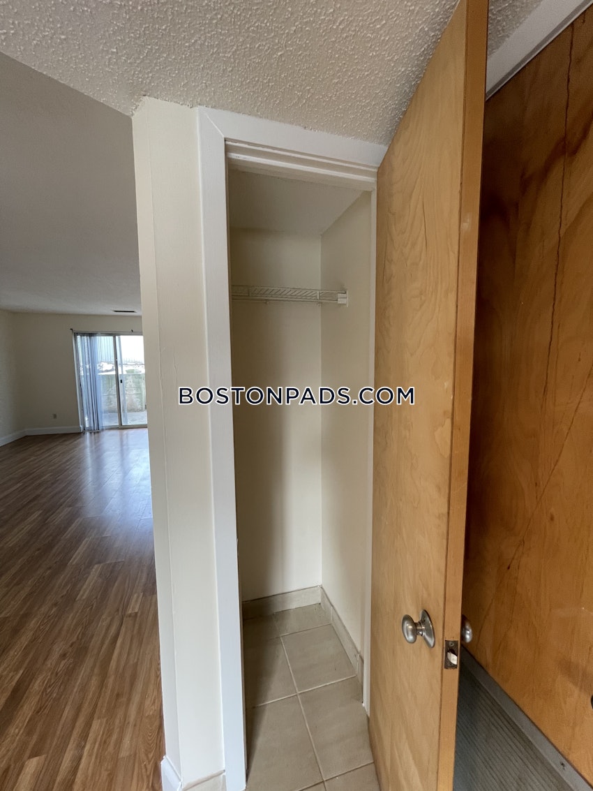 BOSTON - BRIGHTON - OAK SQUARE - 2 Beds, 1.5 Baths - Image 26