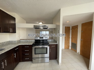 Boston - 2 Beds, 1.5 Baths