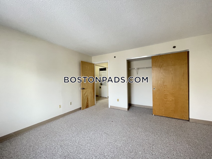 BOSTON - BRIGHTON - OAK SQUARE - 2 Beds, 1.5 Baths - Image 20