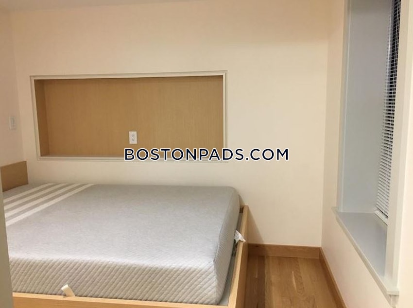 CAMBRIDGE - HARVARD SQUARE - 1 Bed, 1 Bath - Image 9