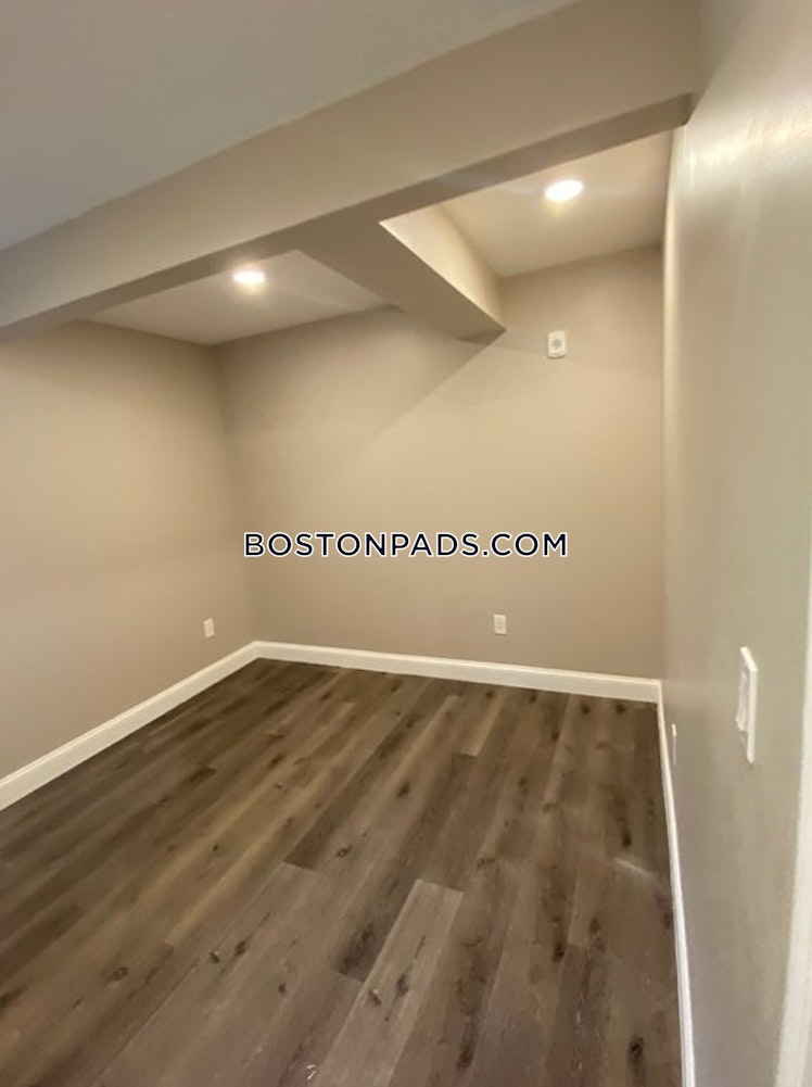 Hartwell St., Boston