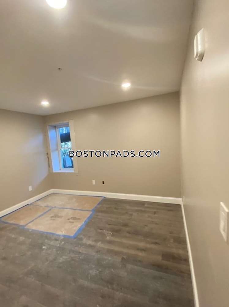 Hartwell St., Boston