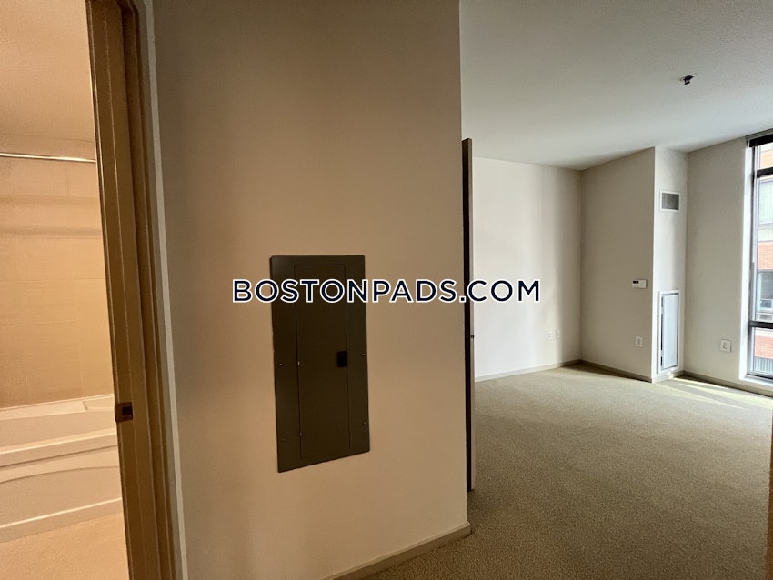 BOSTON - WEST END - 2 Beds, 2 Baths - Image 39