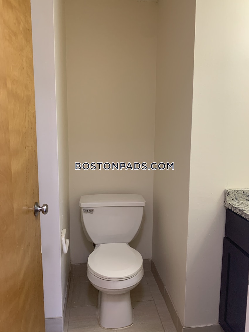 BOSTON - BRIGHTON - OAK SQUARE - 2 Beds, 1.5 Baths - Image 13