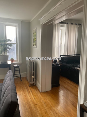 Boston - 1 Beds, 1 Baths