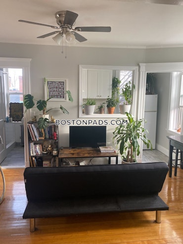 Boston - 1 Beds, 1 Baths